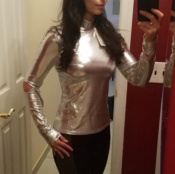 Metallic turtleneck - Picture 2 of 8